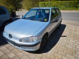 Peugeot 106 Filou 60 Filou - Peugeot 106: Limousine