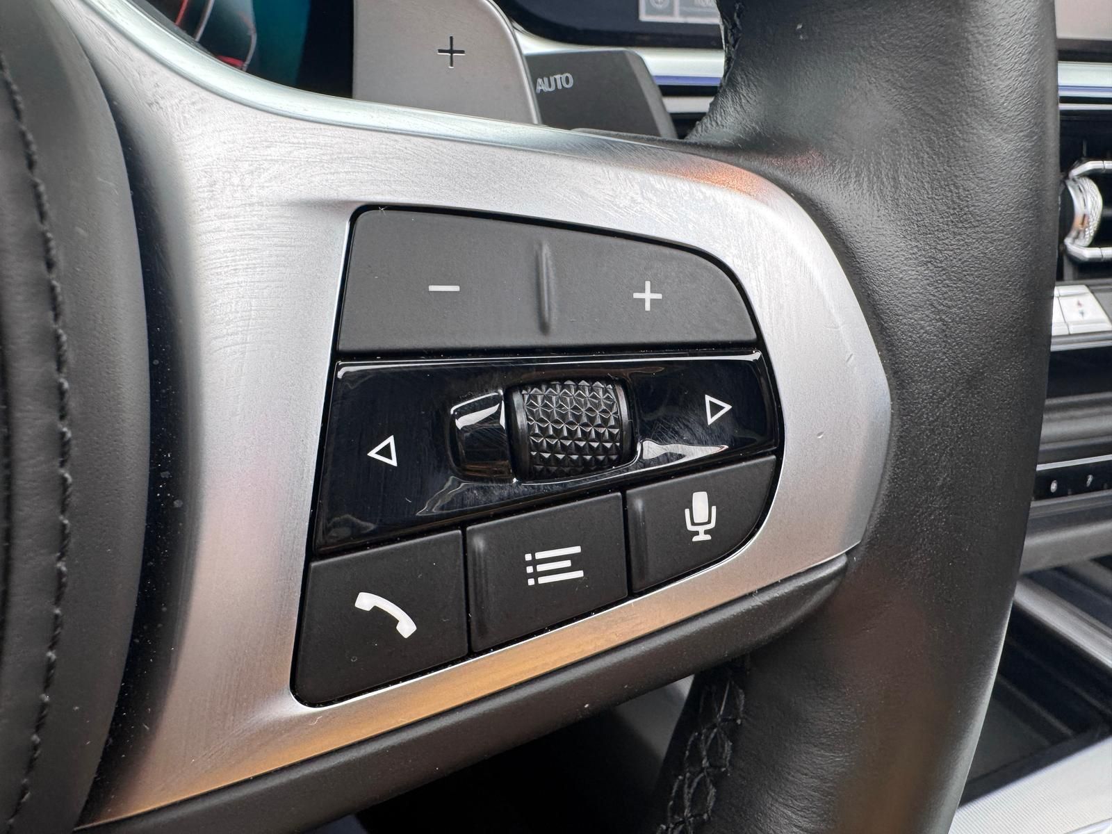 Fahrzeugabbildung BMW M40i M-PERFORMANCE/ACC/H&K/HUD/LIVE/DA+/RCAM/KEY