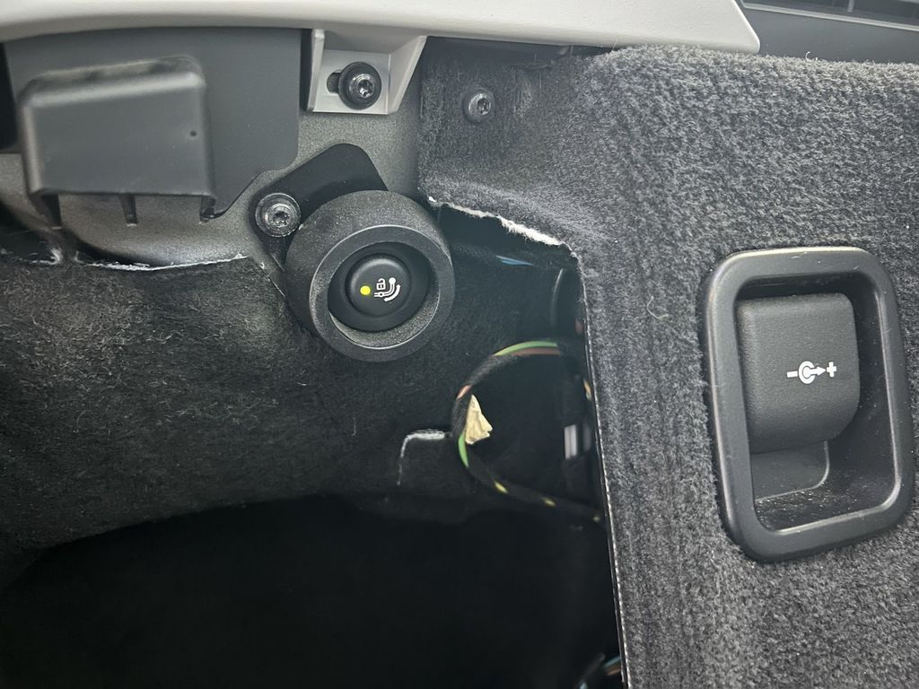 BMW 320 i Touring AHK *KEIN VERKAUF AN PRIVAT*