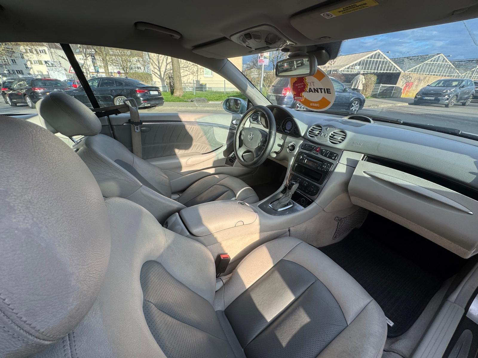 Mercedes-Benz CLK 270 CDI AVANTGARDE AUTOMATIK+LEDER+ALU