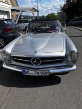 Mercedes-Benz SL 280 W113 Pagode - Mercedes-Benz W113 Pagode