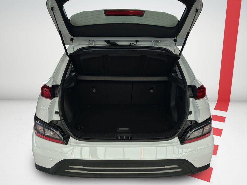 Fahrzeugabbildung Hyundai KONA EV SELECT KAMERA PDC ACC SITZHZG