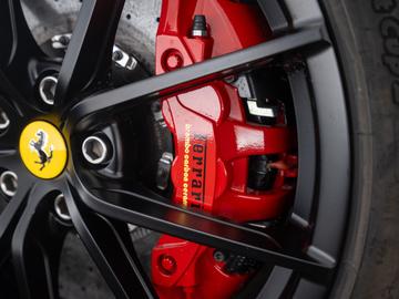 2019 Ferrari 488 PISTA — миниатюра 23
