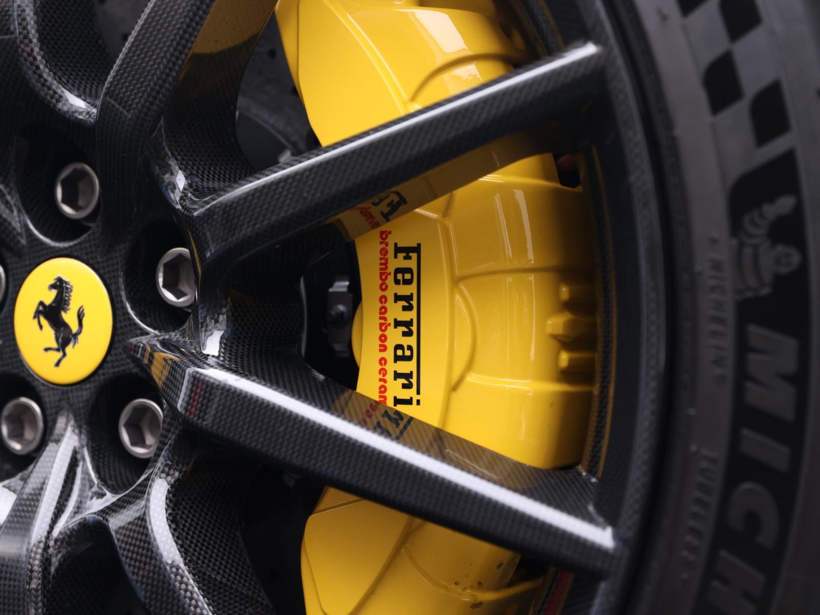 Ferrari SF90 Stradale Assetto Fiorano*Ferrari Frankfurt*