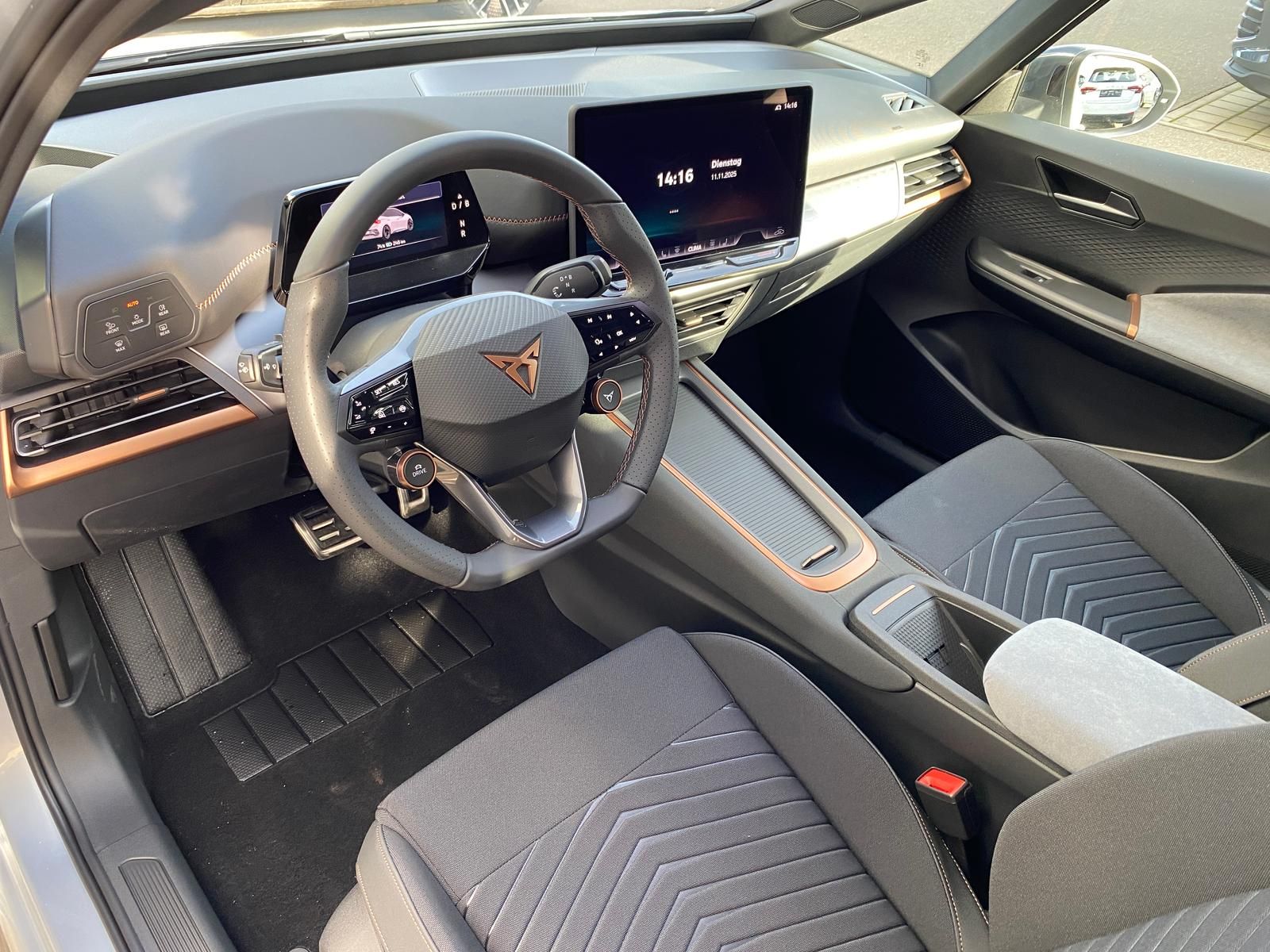 Cupra Born - Bild 10