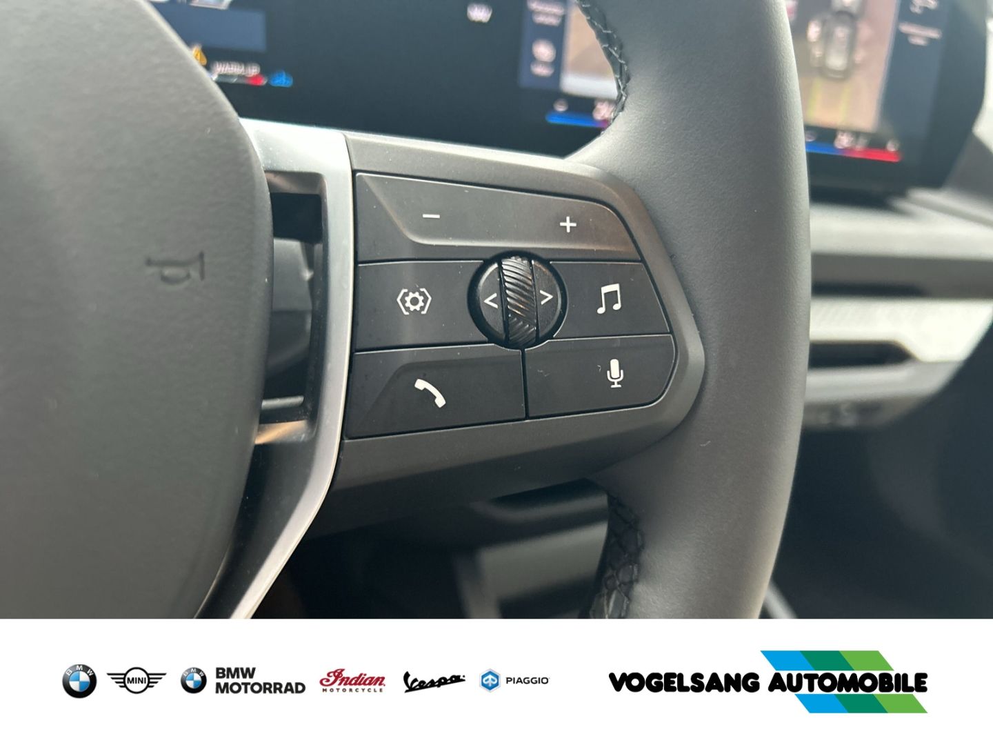 Fahrzeugabbildung BMW 120 iA M Sport Park-Assistent Navi groß Head-Up