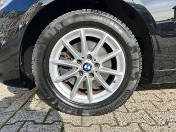 Fahrzeugabbildung BMW 218 Gran Tourer Bluetooth PDC Tempomat