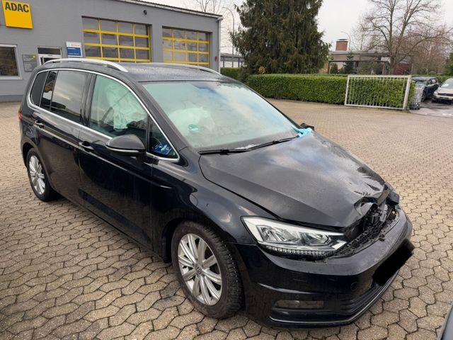 Volkswagen Touran 2.0 TDI DSG Highline BMT  ACC+NAVI+LED