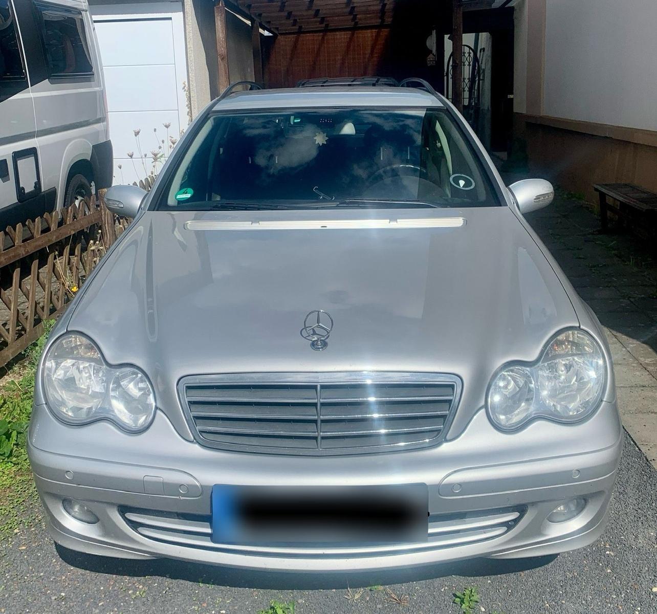 Mercedes-Benz C220, 2006