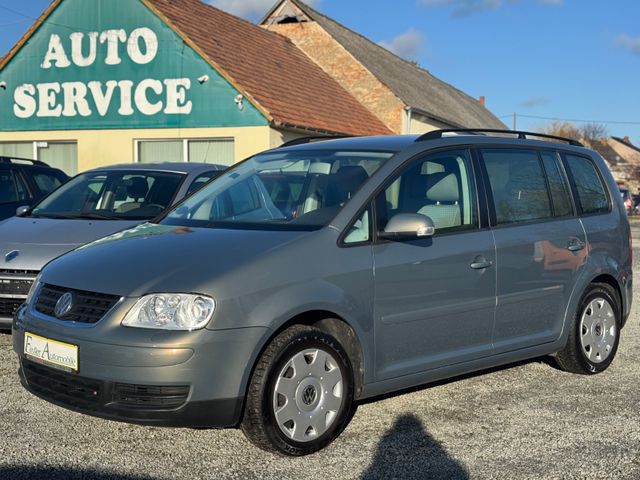 Volkswagen Touran 2.0 TDI *Klimaaut.*Sitzhz.*AHK*TÜV 2026*