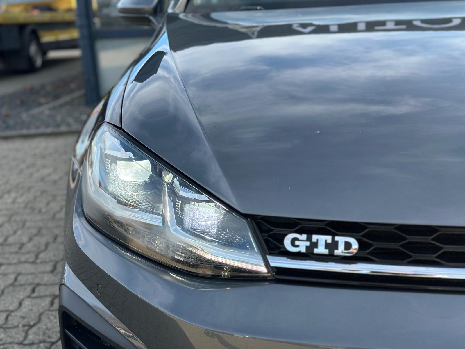 Volkswagen Golf VII GTD Lim.*PANO*VIRTUAL*DYNAUDIO*ACC*