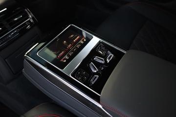 2024 AUDI S8 — миниатюра 30