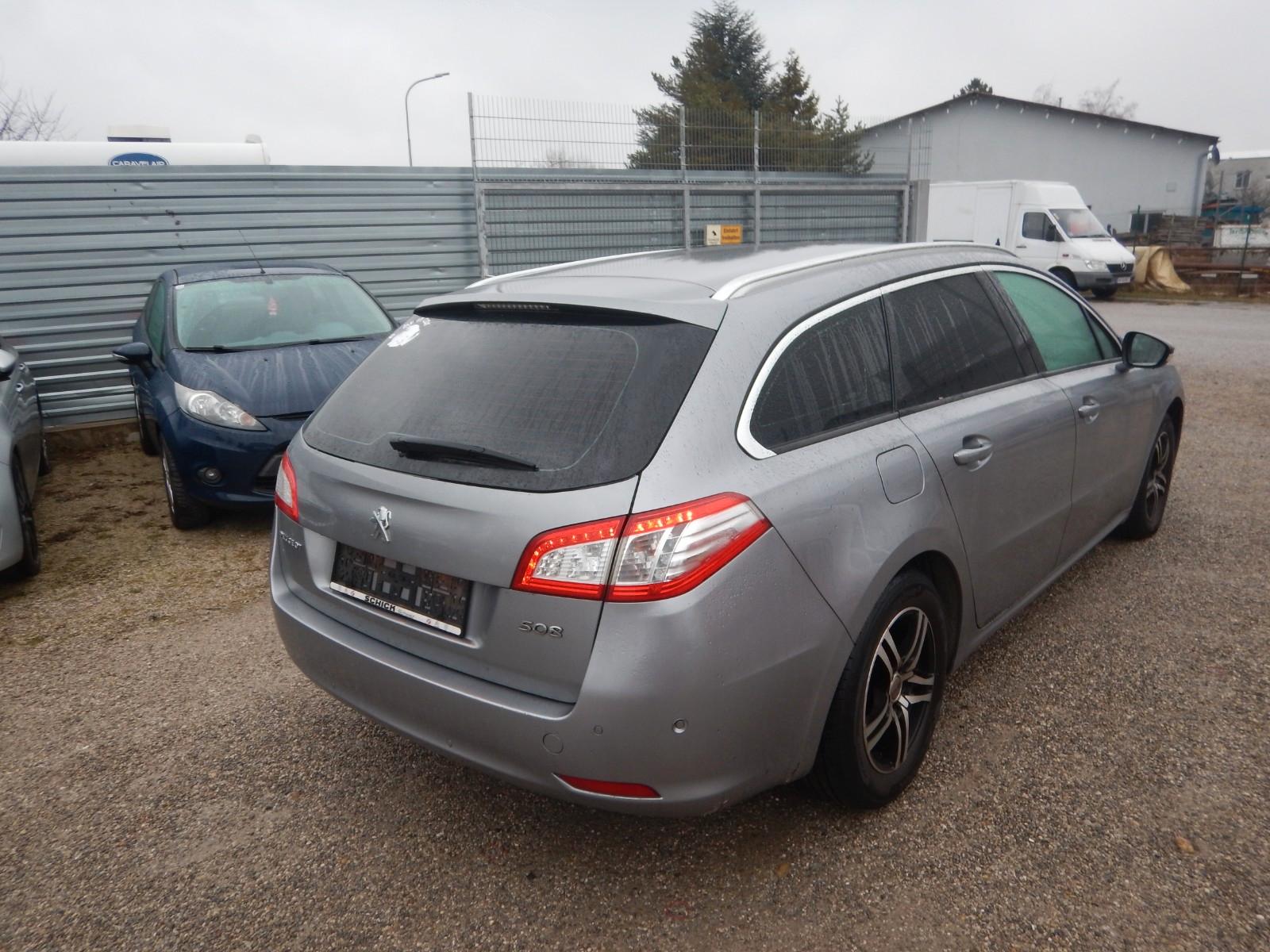 Peugeot 508 2015 — photo 16