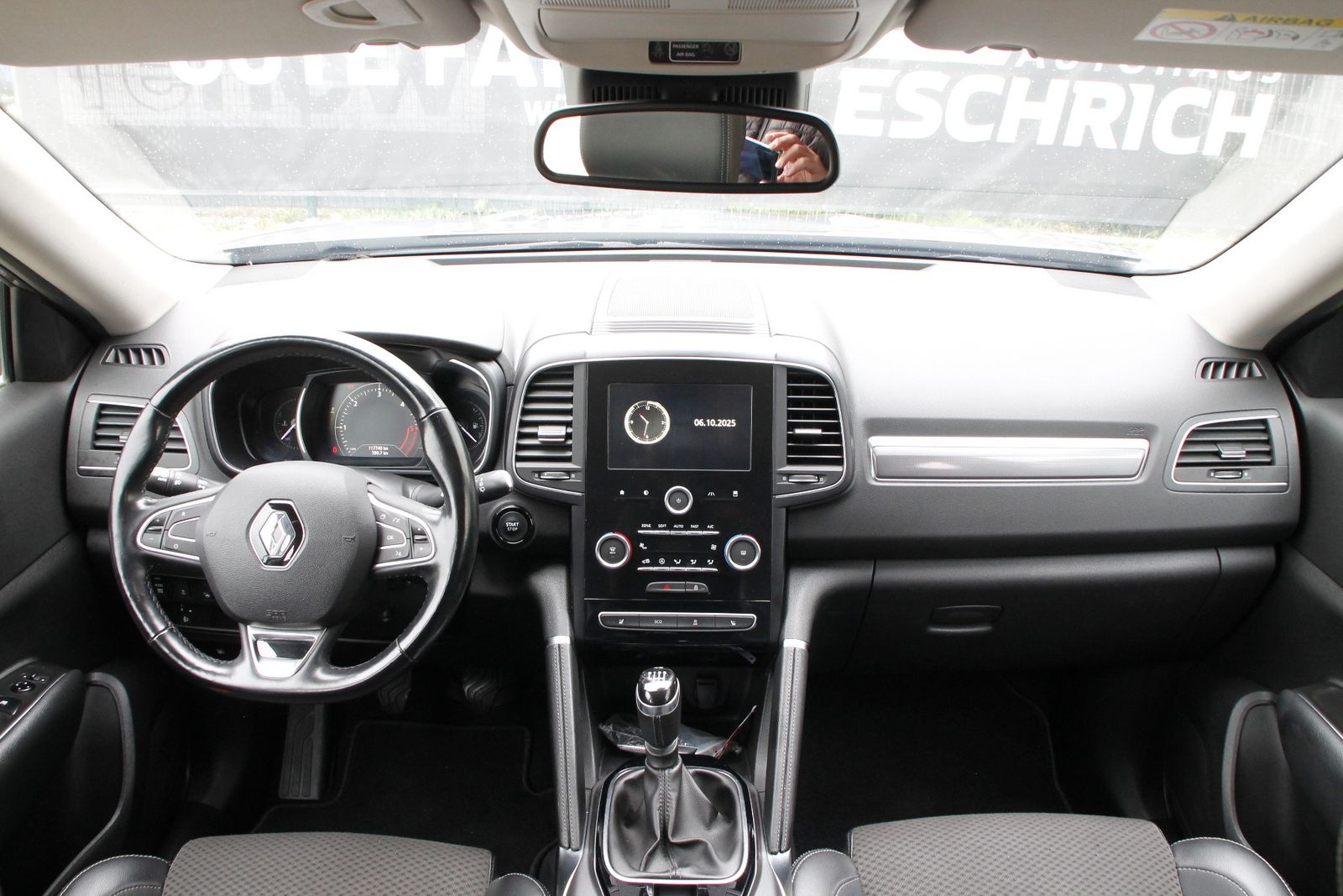 Fahrzeugabbildung Renault Koleos Life 4x4