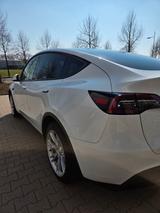 Tesla Model Y Long Range Dual Motor / AHK / TÜV neu  - Tesla Model Y in Bremen