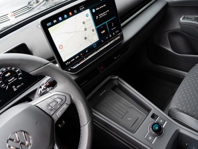 T-Roc R-Line eTSI DSG Black Style DCC AHK 8-fach