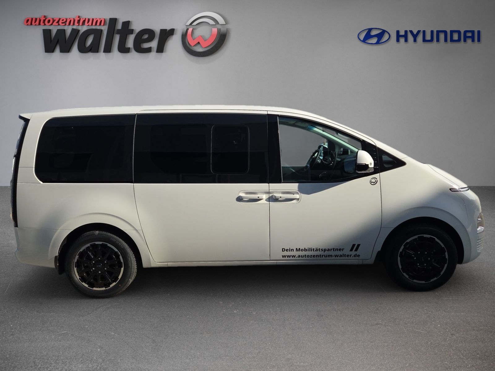 Hyundai Staria – Bild 3