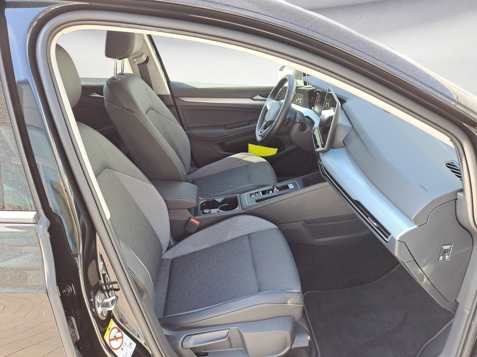 Volkswagen Golf - Bild 9
