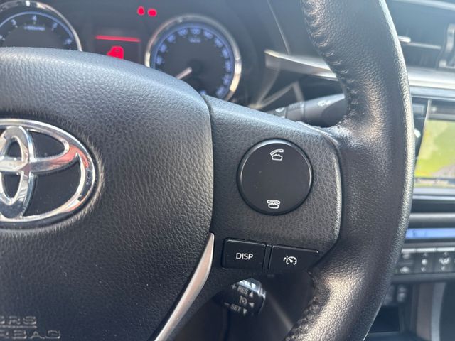 Corolla Life+ *Nav+DAB+SHZ+Parklenkass.+Rückfahr