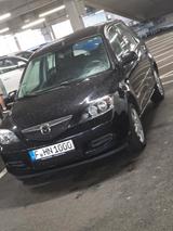 Mazda 2 1.4 16V Exclusive Exclusive - Mazda 2 in Frankfurt (Main)