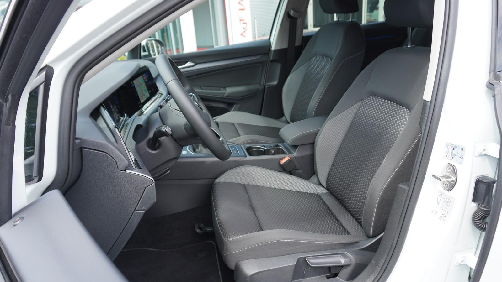 Volkswagen Golf VIII 1.5 TSI Active LED ACC Standheizung, миниатюра 19