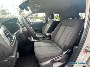 Volkswagen T-Roc - 10