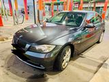 BMW 330 Diesel - BMW 330 aus 2005: 330d