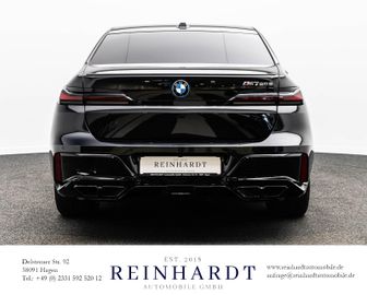 BMW M760 - 10