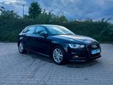 Audi  1.6 TDI ultra Sportback/Scheckheft gepflegt
