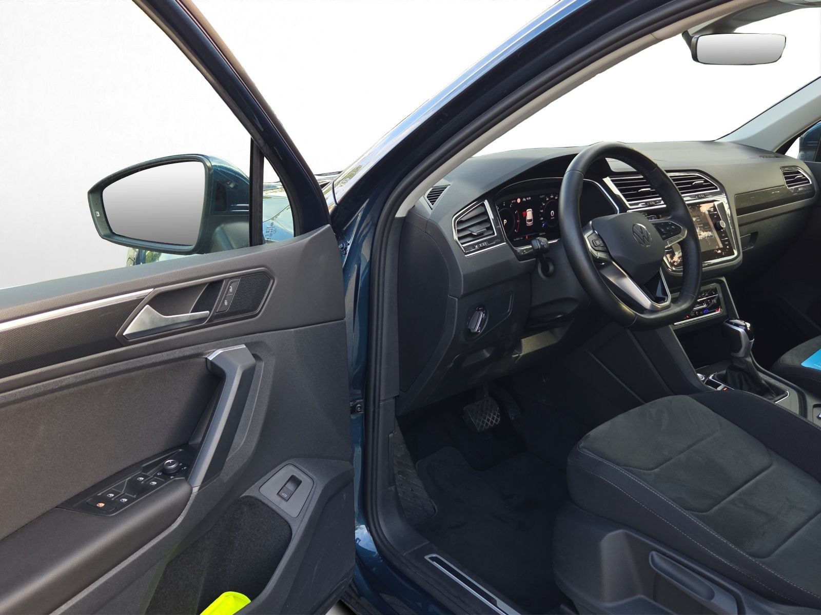 Volkswagen Tiguan - Bild 17