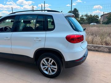 Volkswagen Tiguan - 3