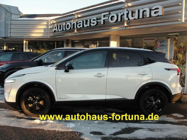 Nissan Qashqai Black Editon 1.5 e-Power Glasdach HUD