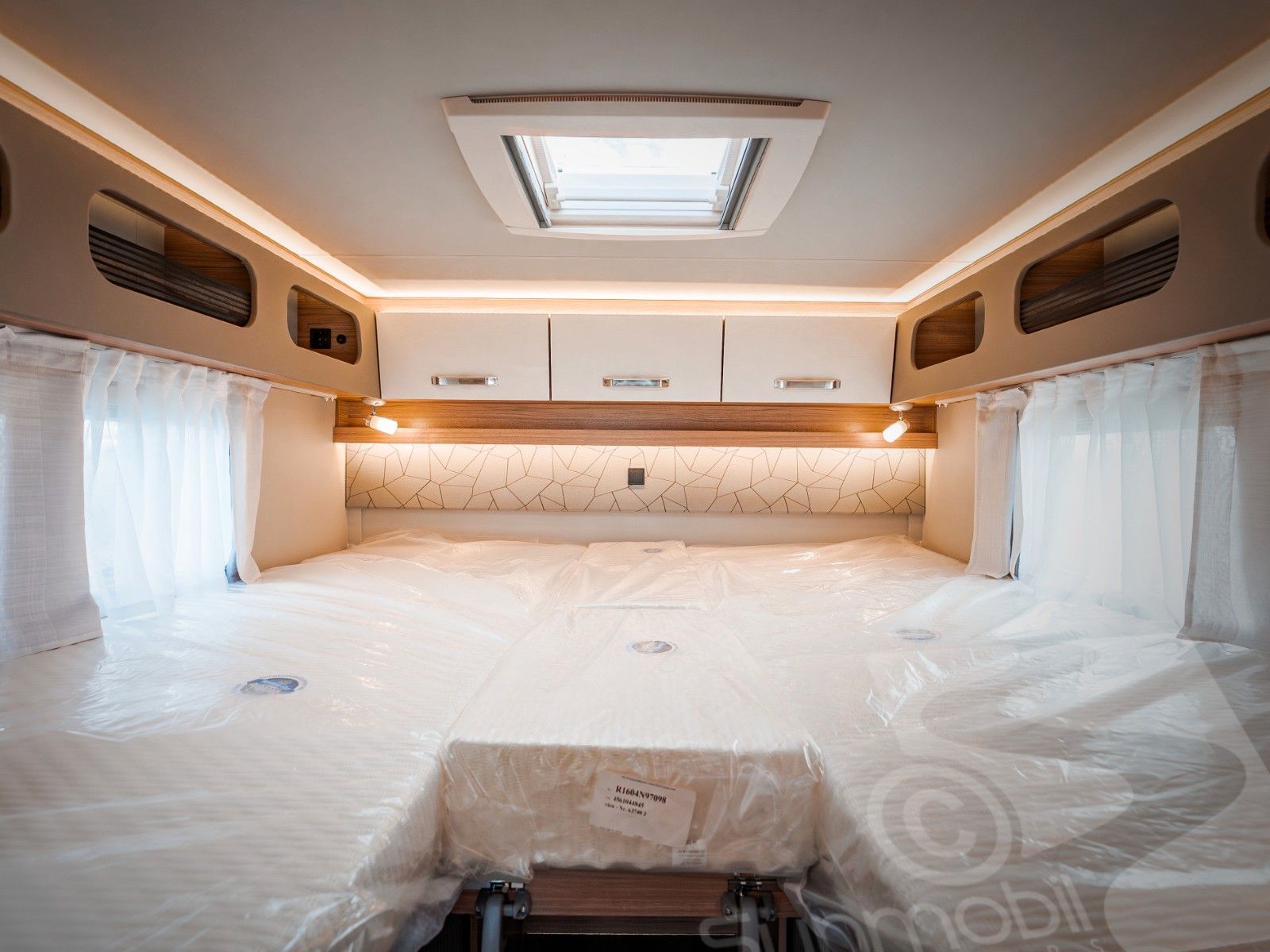 Fahrzeugabbildung Weinsberg CaraCompact 600 MEG PEPPER #PREMIUM #ACC #2026