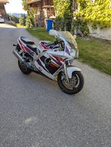 Yamaha FZR600R 4JH - YAMAHA FZR 600