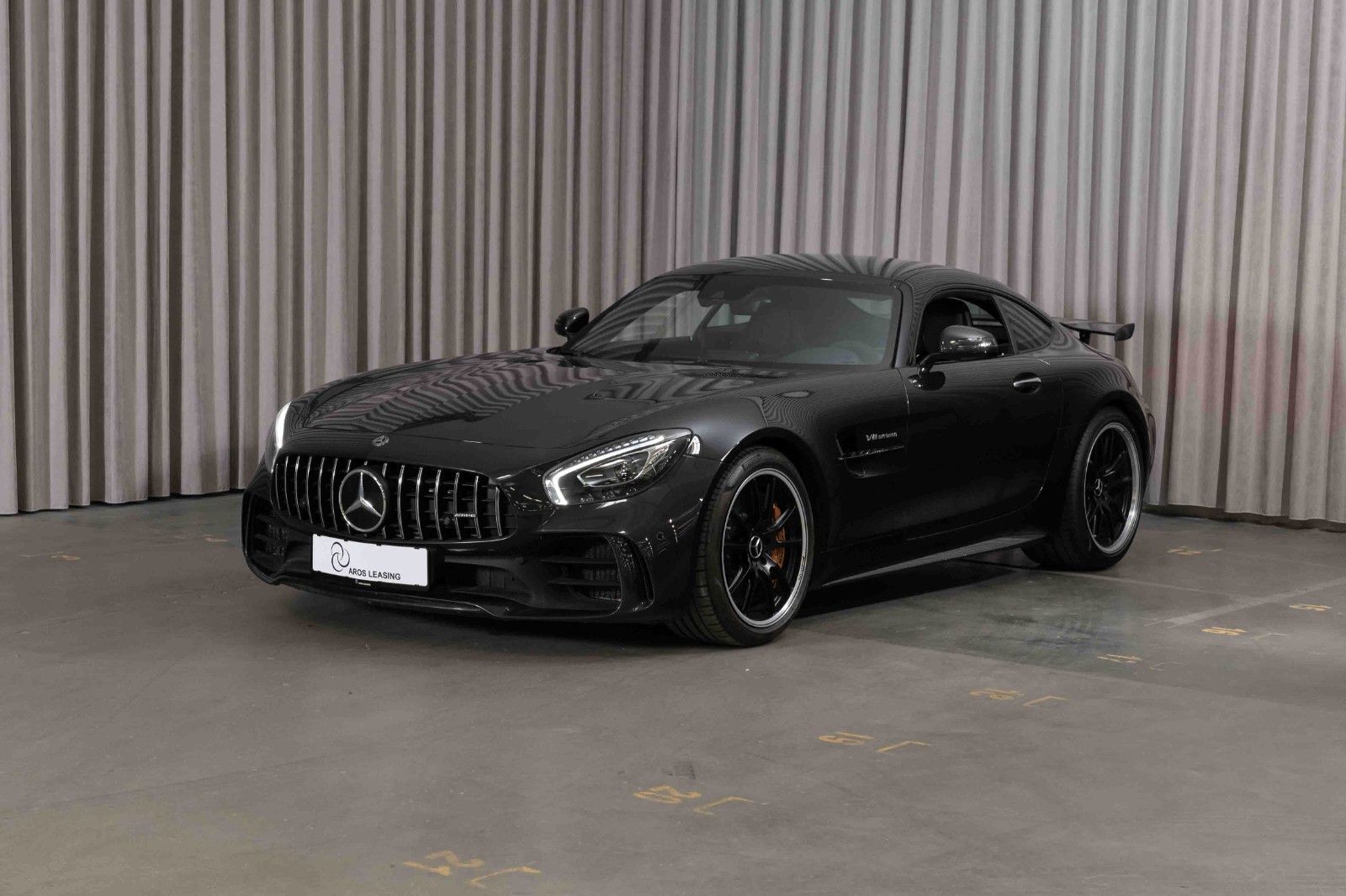 MERCEDES-BENZ AMG GT R Coupe