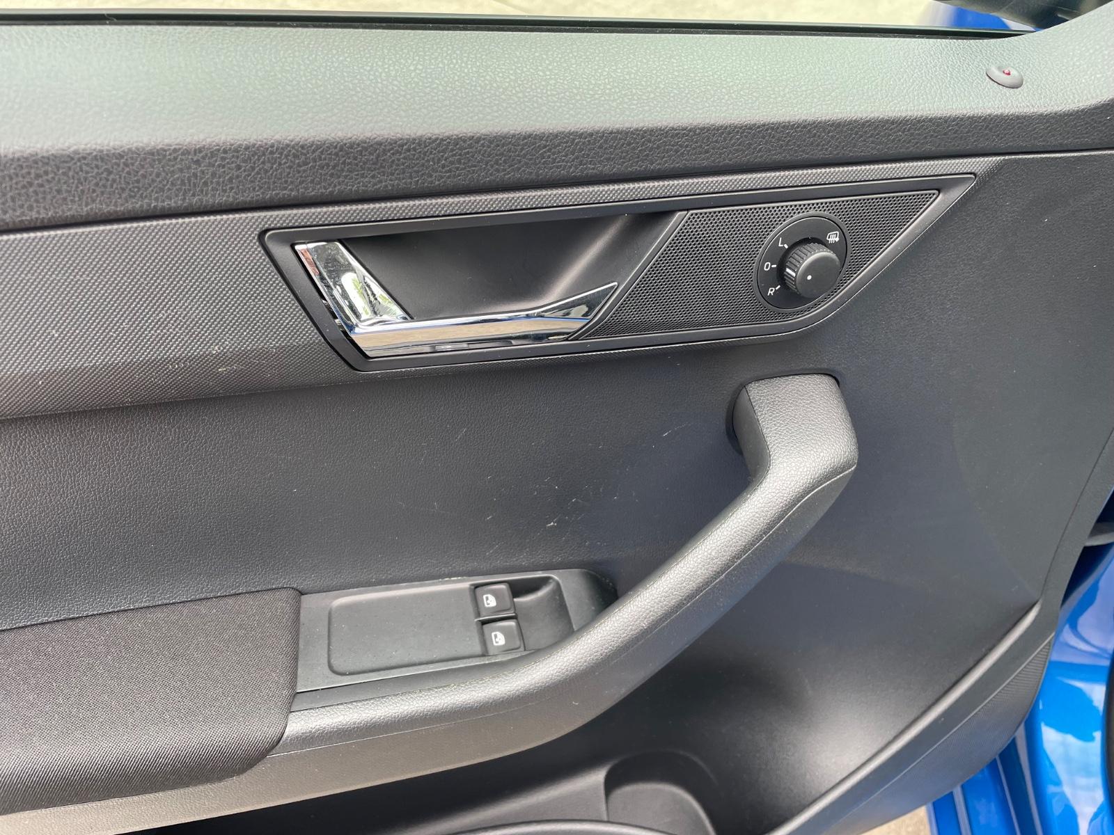 Skoda Fabia Ambition aus 1.Hand/Klima/Servo/PDC/5Tür