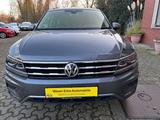 Volkswagen Tiguan Allspace Highline 4Motion TRAUMAUSSTATTUN - gebrauchte VW Tiguan Allspace aus dem Jahr 2019