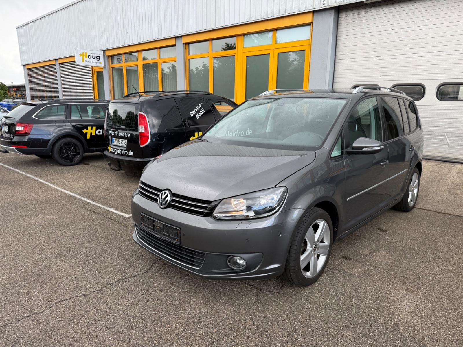 Volkswagen Touran Highline,7Sitzer,Orig.128TKM,Alu,2.Hand
