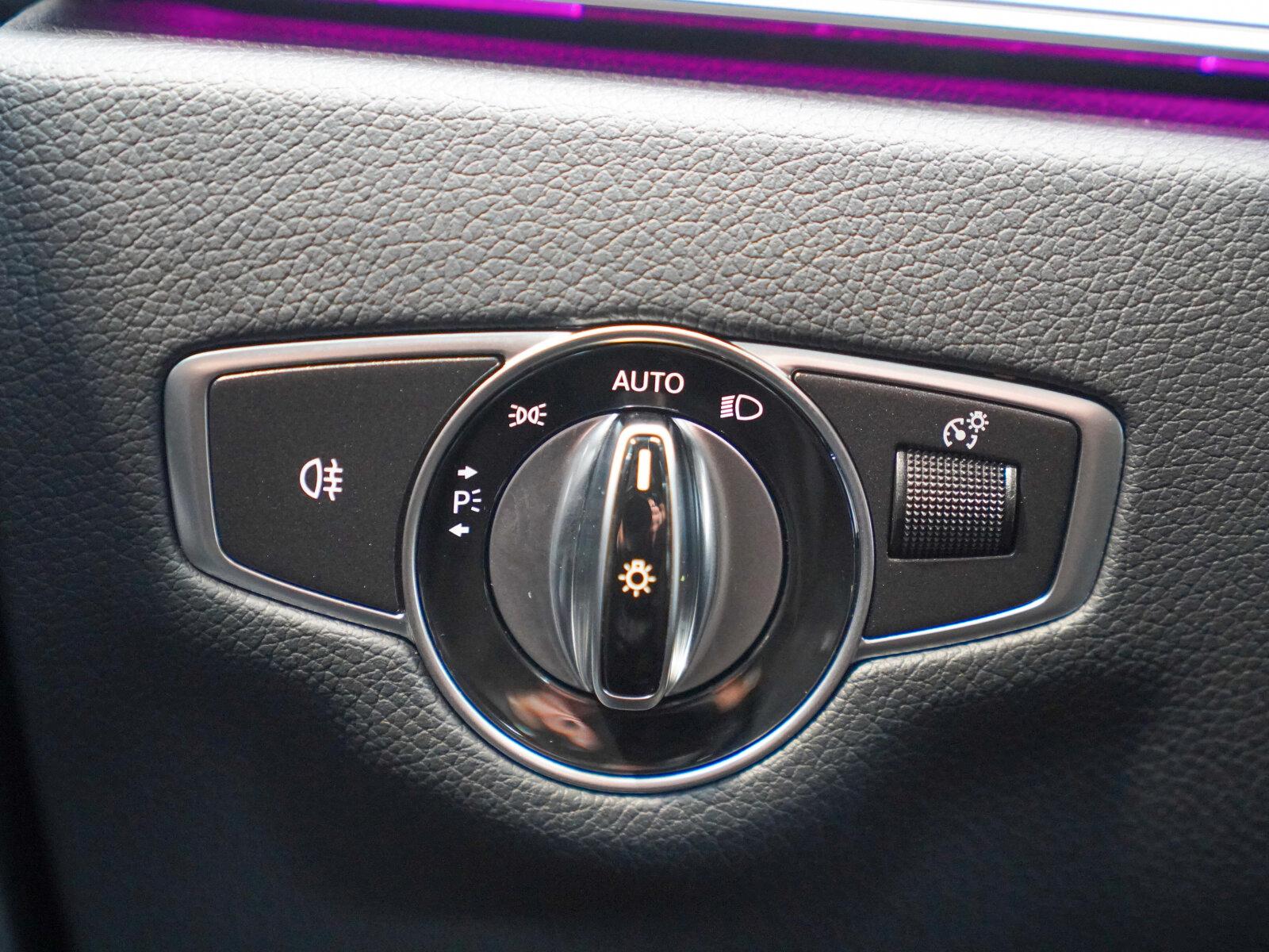 Mercedes-Benz E-Class d T AVANTGARDE CarPlay Kamera Spur Totwink, миниатюра 24