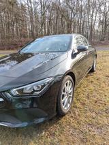 Mercedes-Benz CLA 180 - - Mercedes-Benz CLA 180: Coupe