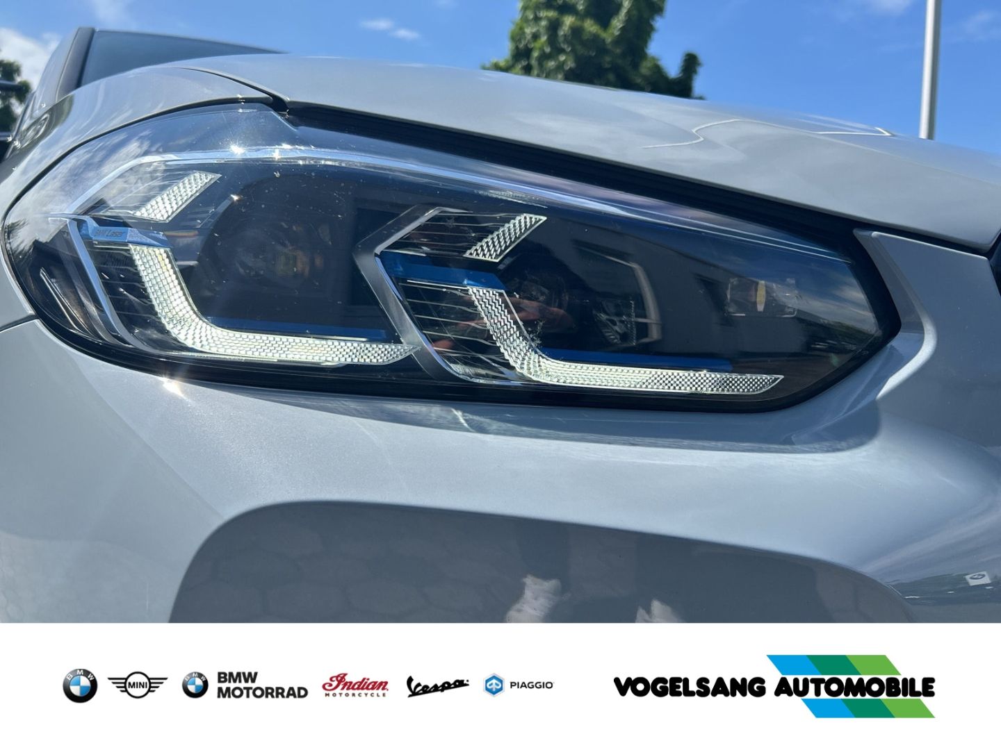 Fahrzeugabbildung BMW X4 M40i,Panodach,HeadUp,Standheizung,AHK,H&KSoun