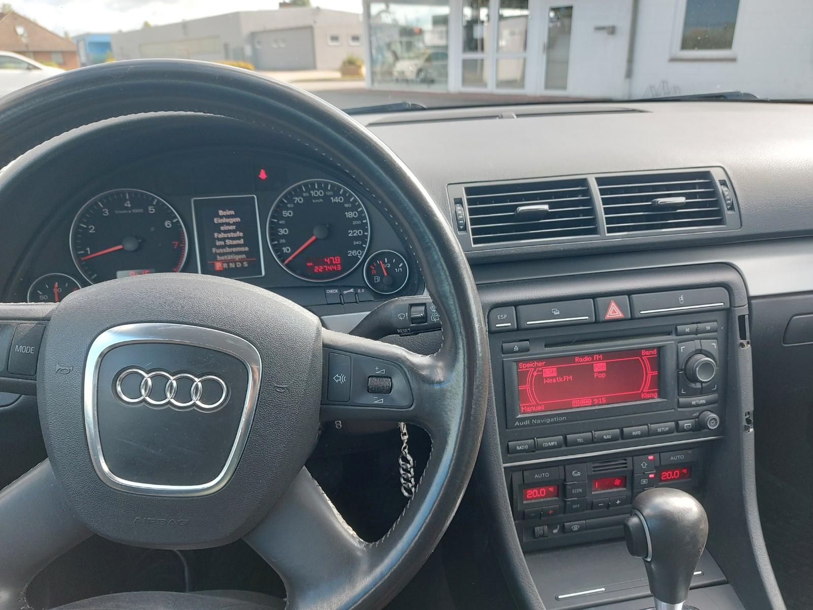 Audi A4 2006 — interior