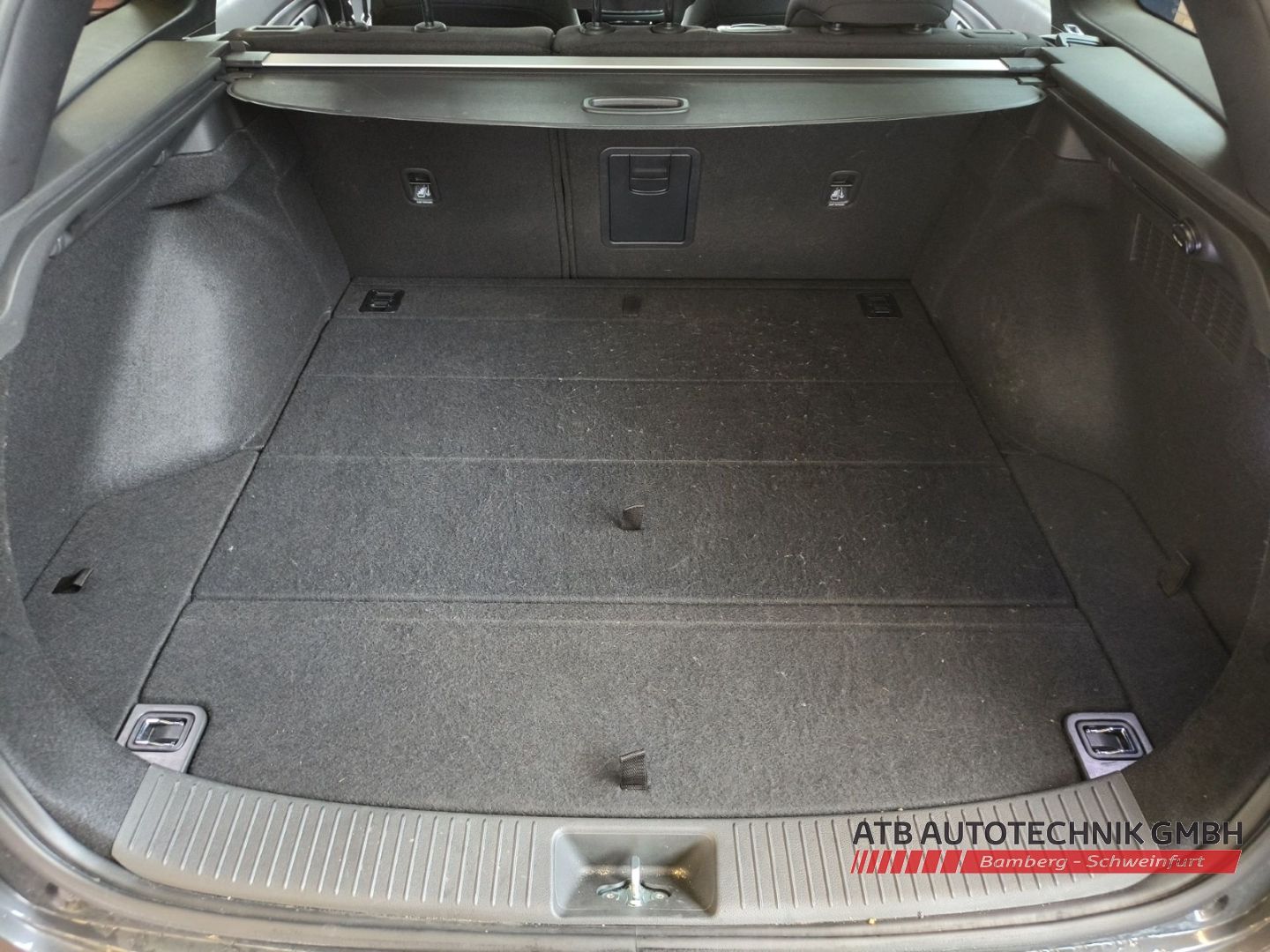 Fahrzeugabbildung Hyundai i30 Kombi 1.5 T-GDi Advantage 48V DCT El. Panoda