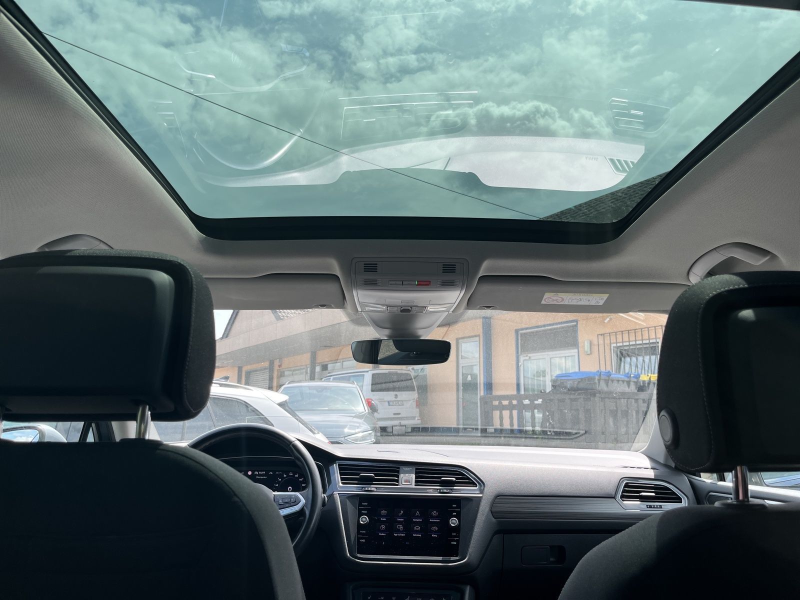 Volkswagen Tiguan Allspace - Bild 19