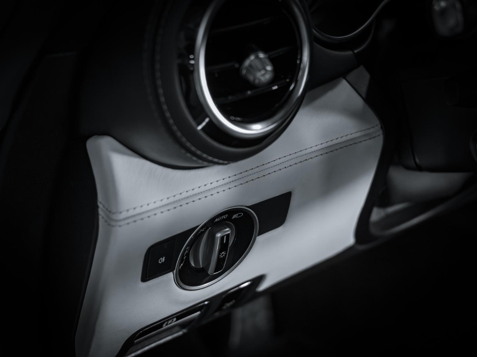 Mercedes-Benz AMG GT S Night Paket Performance Sitze