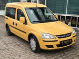Opel Combo Edition 1 Hand Zahnriemen erneuert  S-Heft - Opel Combo in Frankfurt (Main)