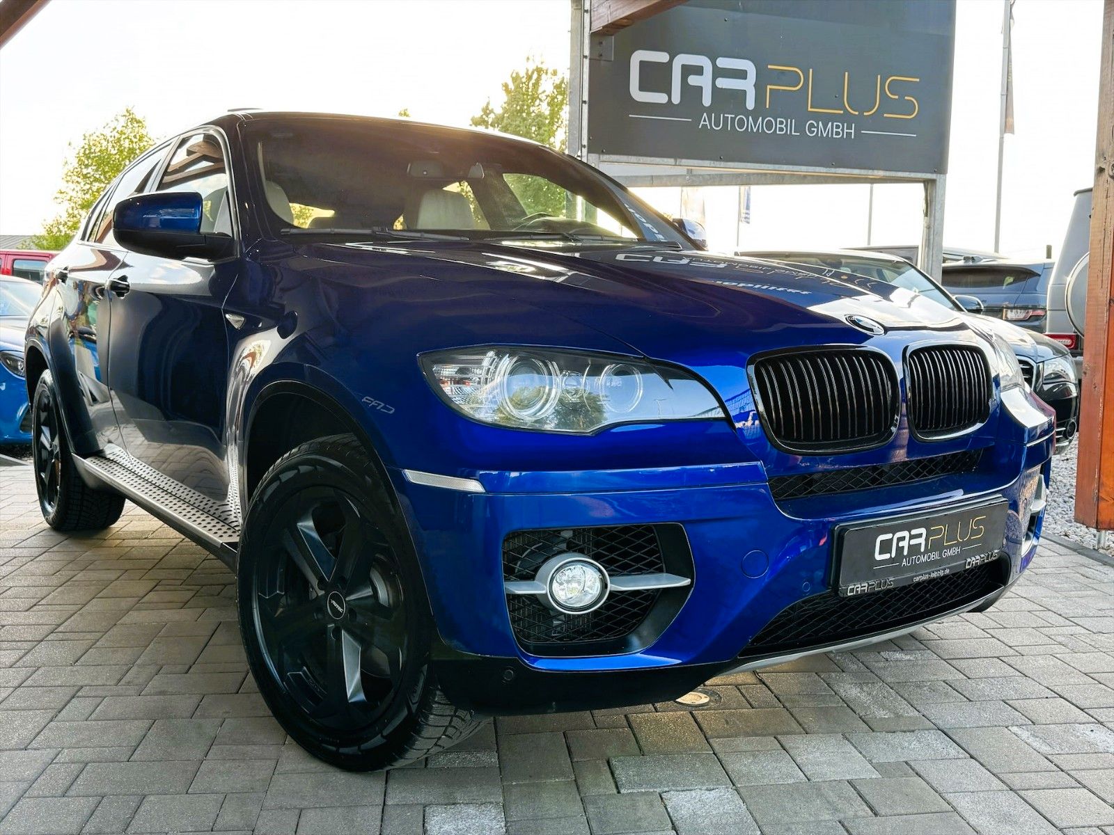 Fahrzeugabbildung BMW X6 xDrive50i M-Sport *Head Up*TV*Kamera*TÜV Neu*