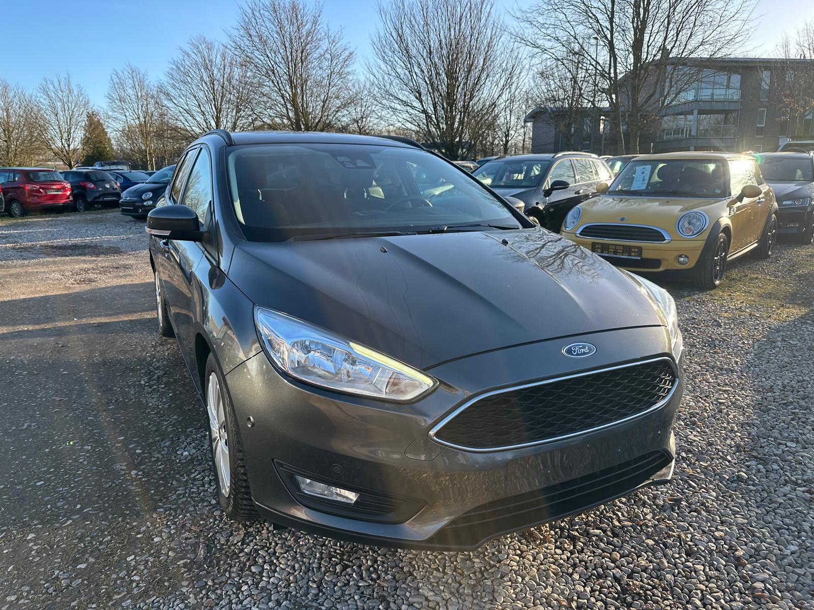 Ford Focus Business 1.0 EcoBoost Automatik
