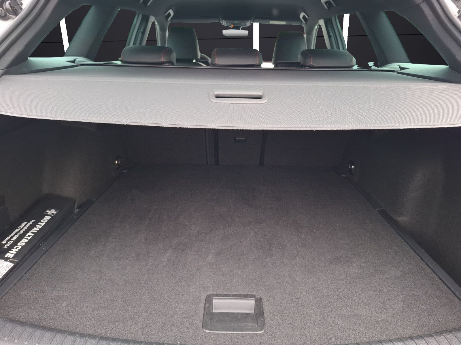 Fahrzeugabbildung SEAT Leon ST eTSI FR DSG LED Navi VC ACC RFK SH