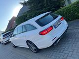 Mercedes-Benz E 220d T AVANTGARDE Autom. AMG Line - Mercedes-Benz E 220 Gebrauchtwagen in Magdeburg